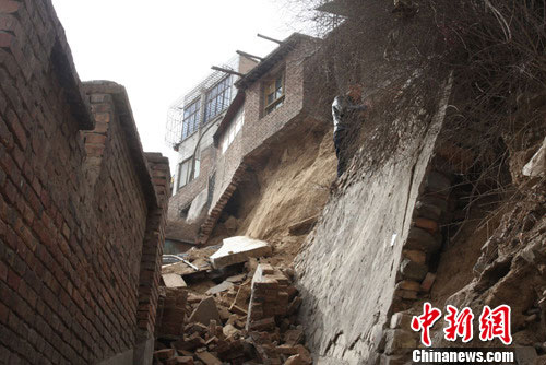 ���F��(ch��ng)������ԓ�����c(di��n)�Ϸ��ķ���ȥ������ѿp�����w����ѿp��15�������T־܊ �z 